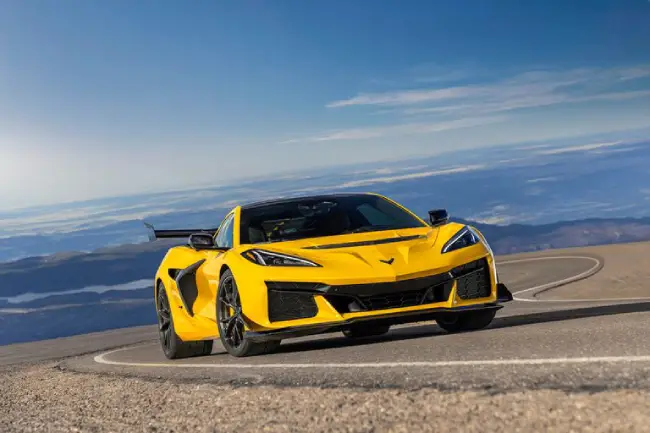 طراز Chevrolet Corvette - أفضل السيارات الرياضية