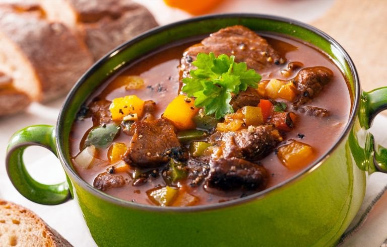 أكلات من المطبخ المغربي - الطاجين باللحم والخضار