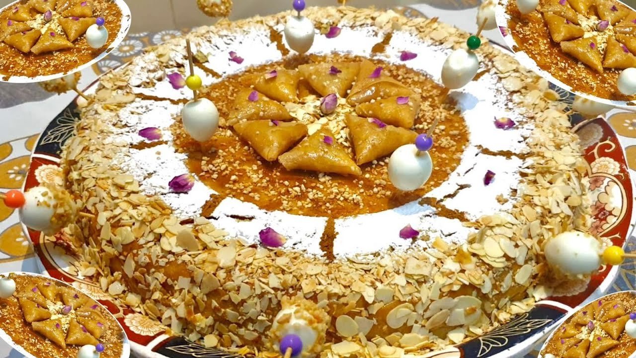 أكلات من المطبخ المغربي - بسطيلة بالدجاج واللوز