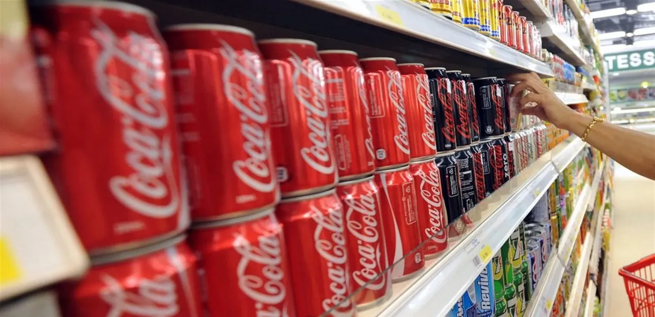 شركة كوكاكولا تسحب منتجاتها من الأسواق
