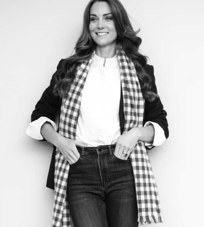 كيت ميدلتون تحتفل بذكرى ميلادها الـ 43