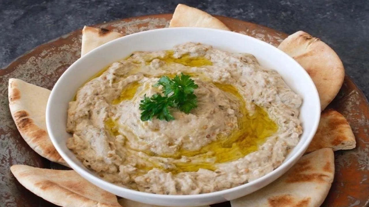 طريقة تحضير سلطة البابا غنوج المصرية.. في 5 خطوات سهلة