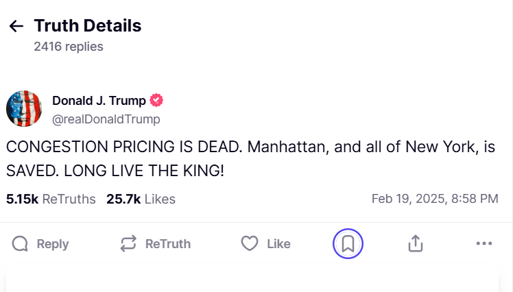 «الملك ترامب» الرئيس الأمريكي يلقب نفسه The King