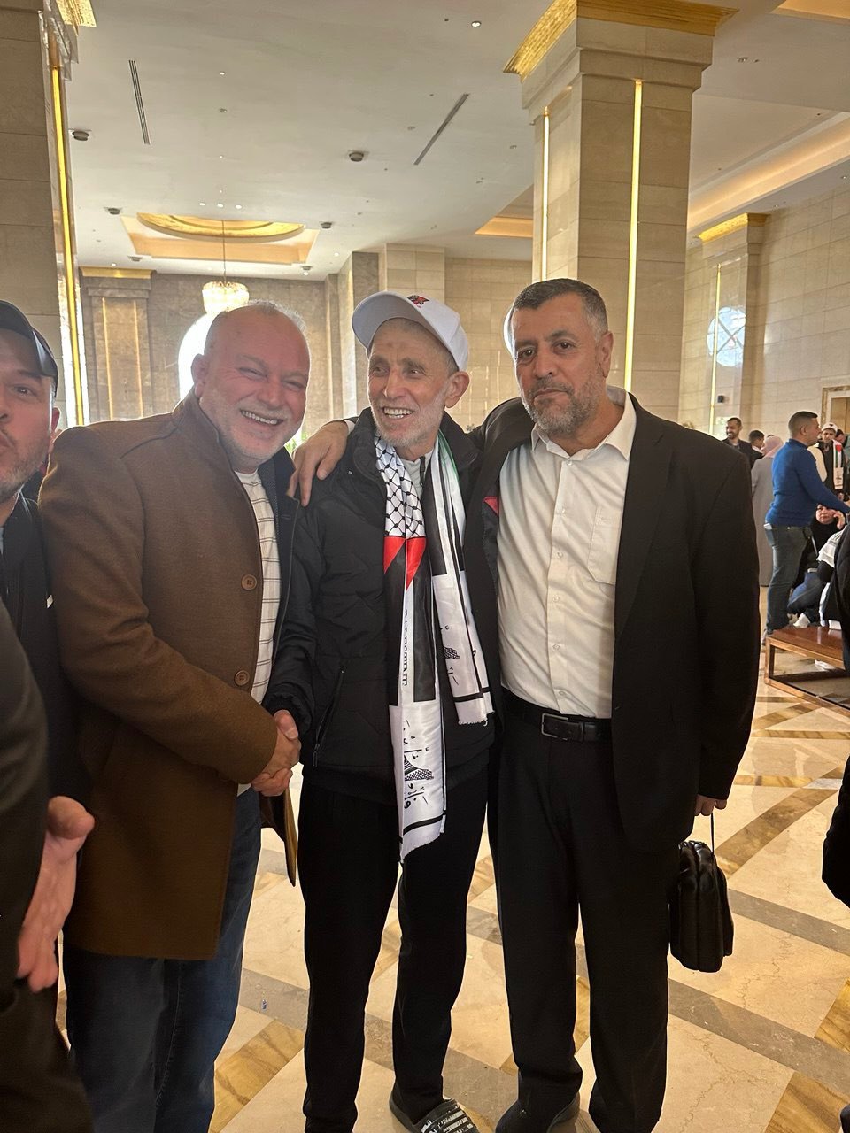 «نائل البرغوثي» أقدم أسير في العالم