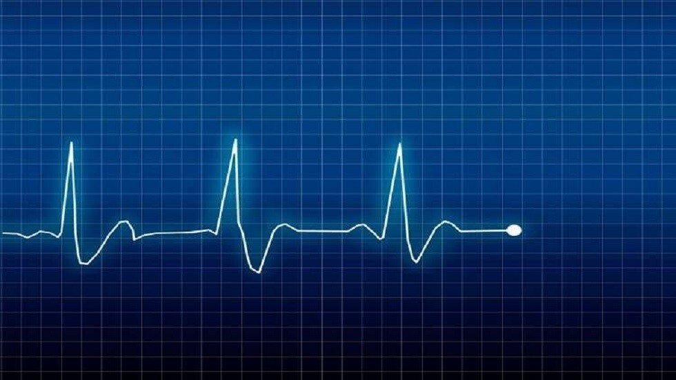 دراسة جديدة: الذكاء الاصطناعي يتفوق على البشر في تحليل إيقاع القلب