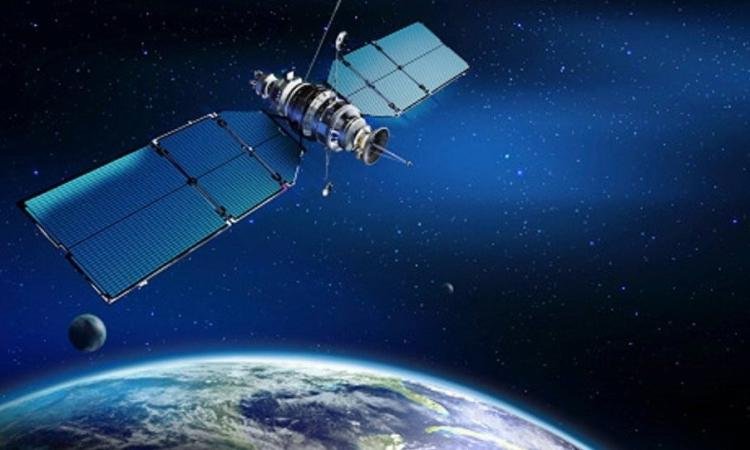 القمر الصناعي البحريني « المنذر» ينطلق إلى مداره بنجاح بقدرات وطنية