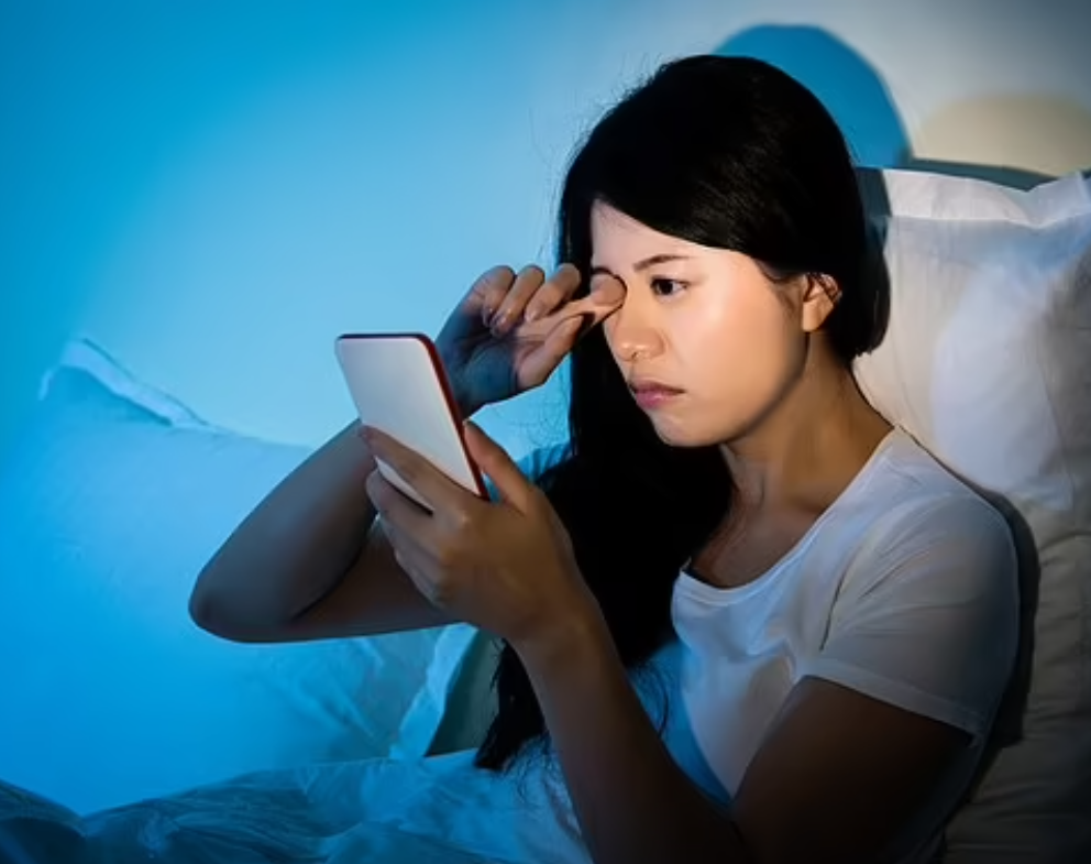 أسبوعين بدون إنترنت تبطيء الشيخوخة الدماغية