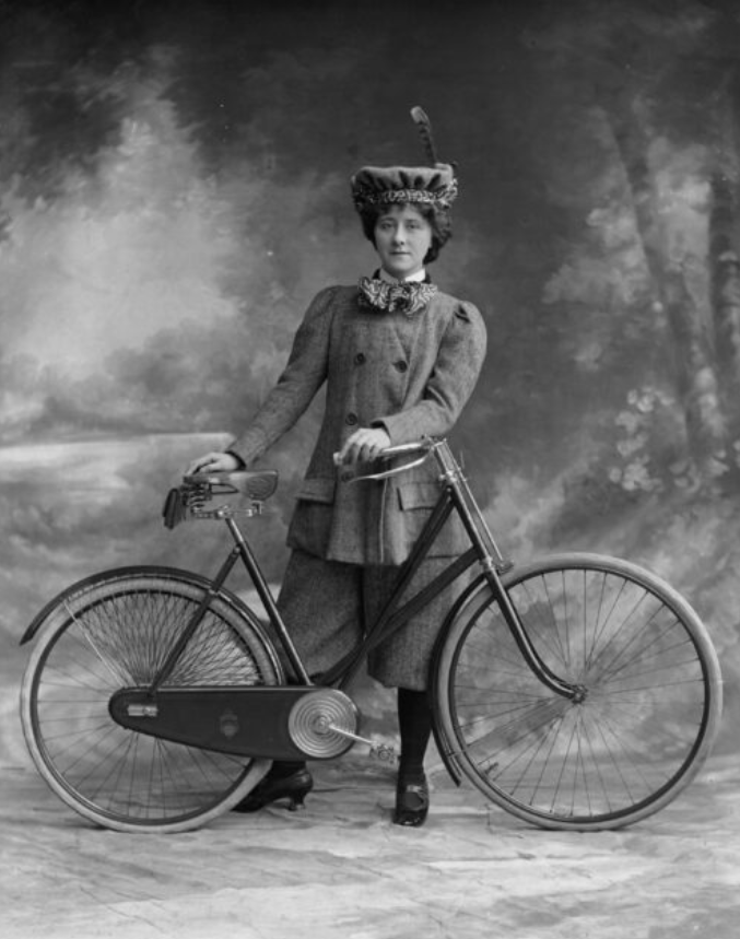 حكاية إيما سنودجراس والبنطال