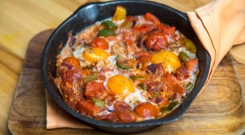 تعرفي على أسرار العجة التونسية.. مذاق لا يُقاوم