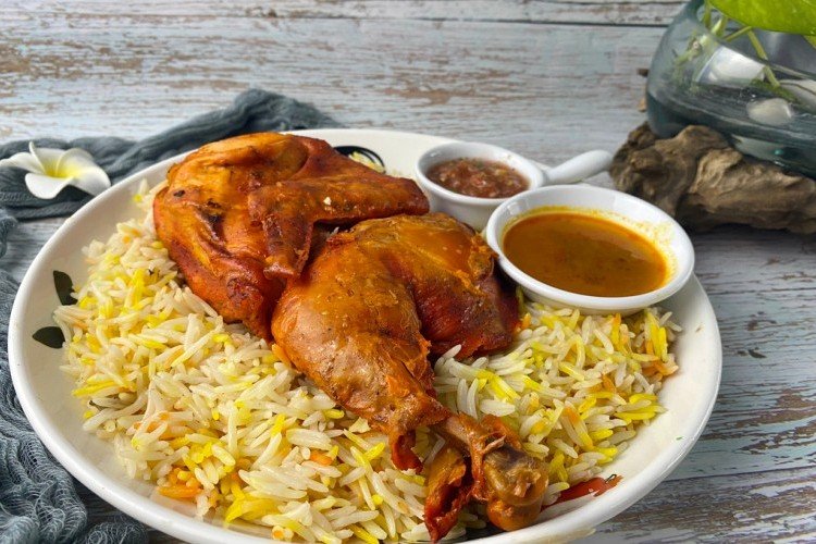 طريقة تحضير مندي الدجاج بنكهة لا تُقاوم