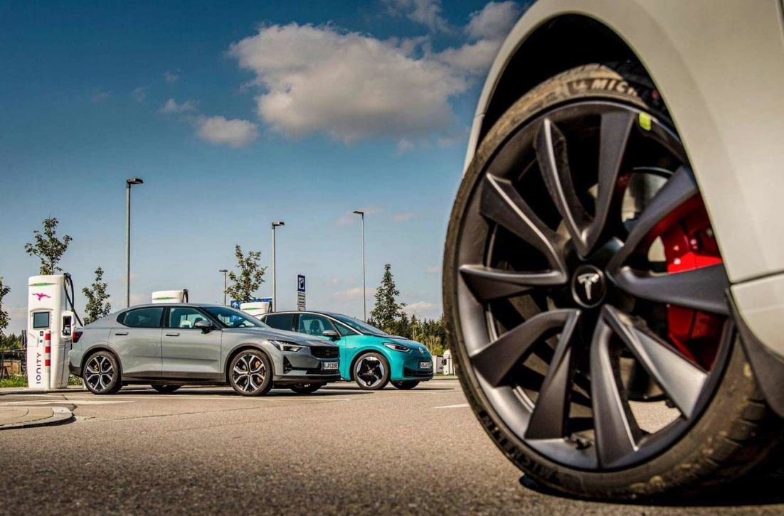 نصائح عند تغيير إطارات السيارة