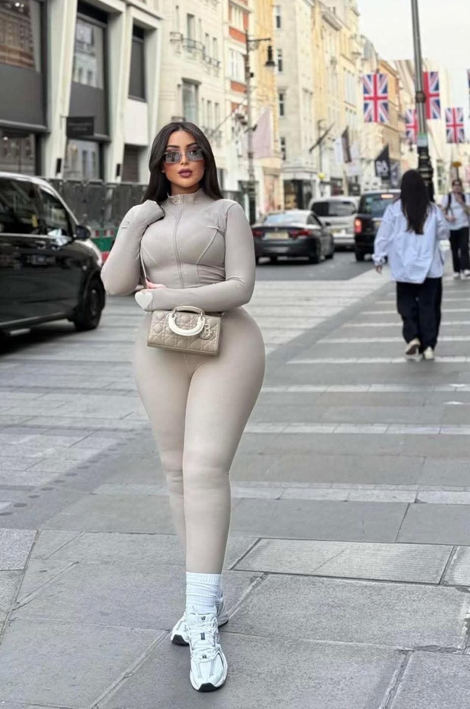 زيادة وزن دينا بطمة وتغيير ملامحها