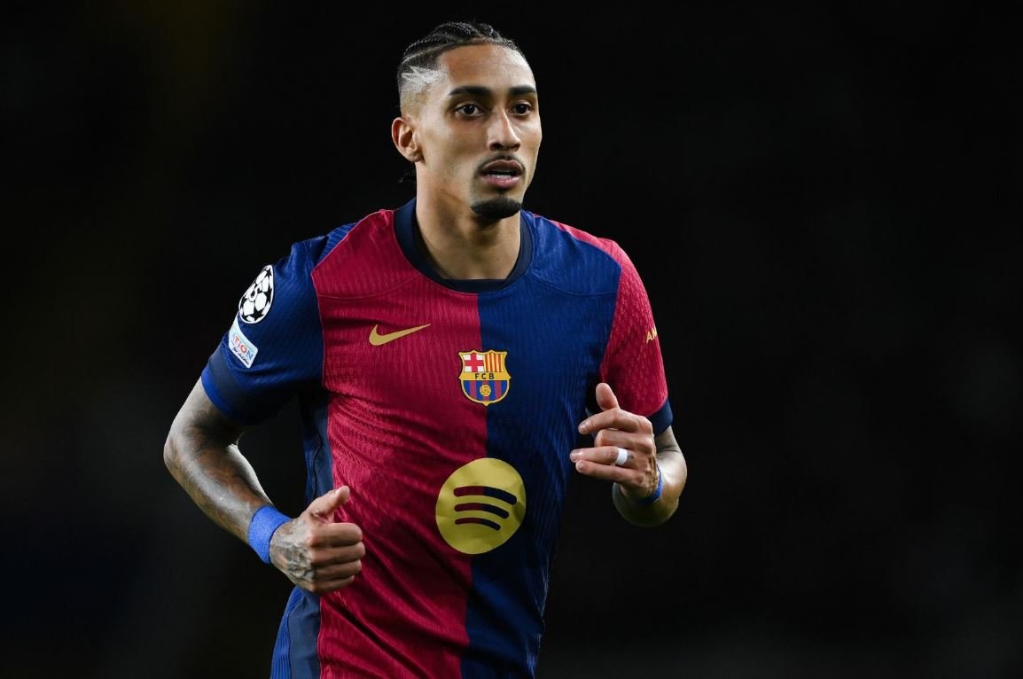 برشلونة يجدد عقد رافينيا