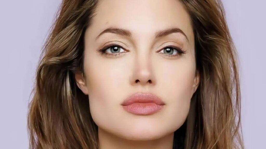 أسرار شباب أنجلينا جولي.. بين الليزر والبوتوكس ونظام غذائي صارم