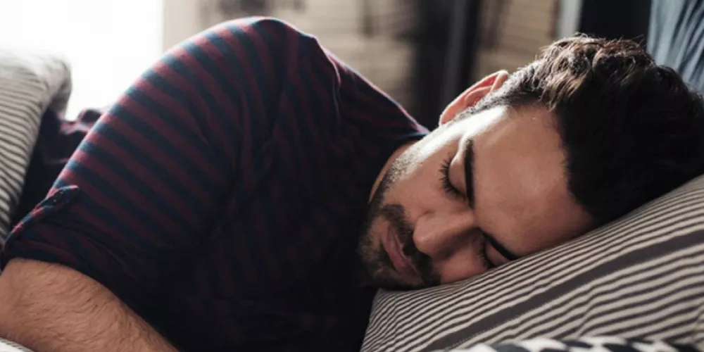 احذر قيلولة ما بعد الظهيرة.. العلم يكشف علاقة مفاجئة بالوفاة المبكرة