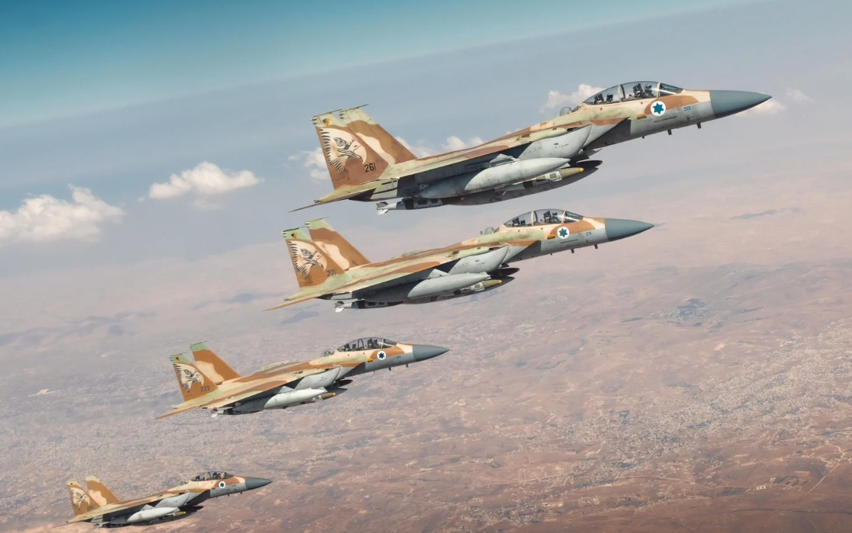 مسؤول إسرائيلي: ضرباتنا قتلت 30 مسؤولًا أمنيًا