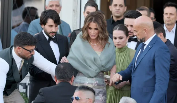 الملكة رانيا