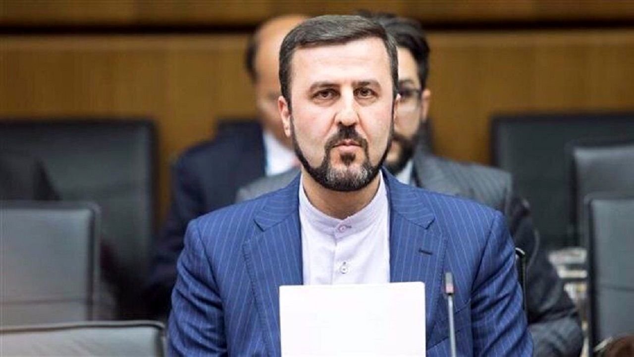 إيران تحذر من إعادة العقوبات وتندد بـ"عدوان إسرائيلي" على أراضيها