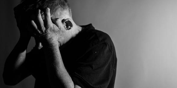 اضطراب القلق الصامت: كيف يؤثر القلق المزمن على صحة القلب دون أن تدري؟