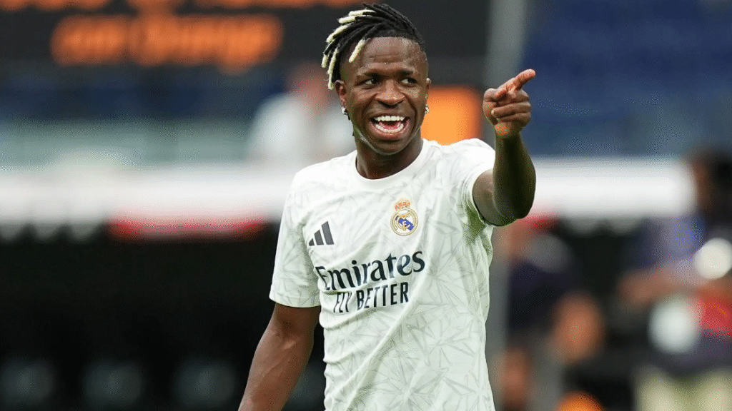 هل يغادر فينيسيوس جونيور ريال مدريد هذا الصيف