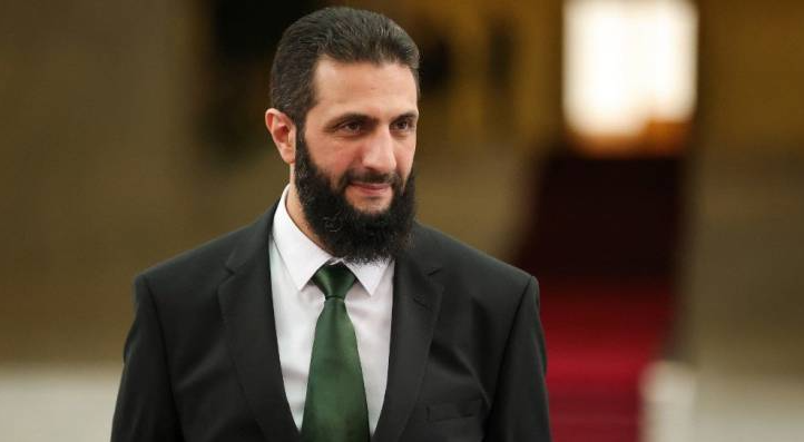 ماكرون يبحث تطورات الأزمة السورية مع رئيس سوريا أحمد الشرع