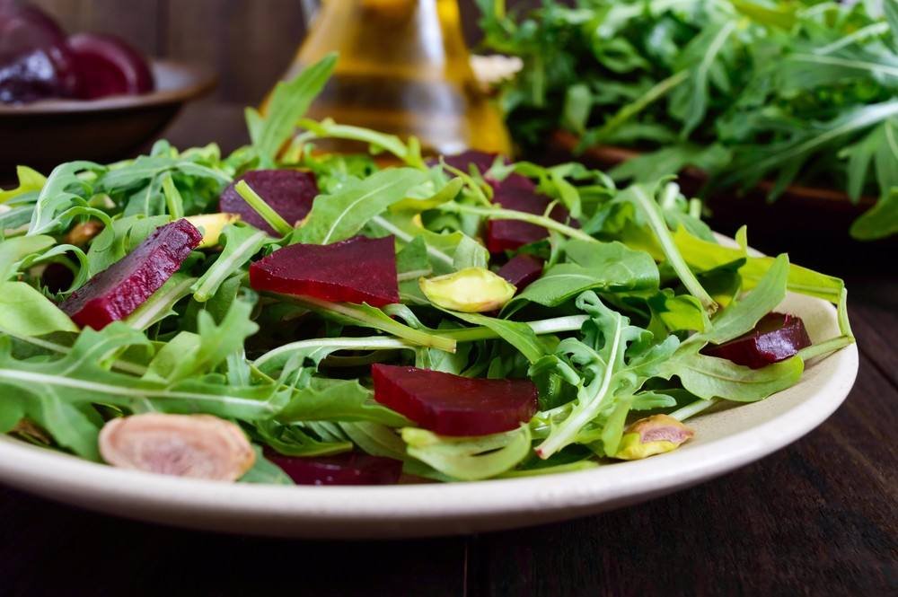 طريقة عمل سلطة البنجر بخطوات سهلة وفوائد مذهلة