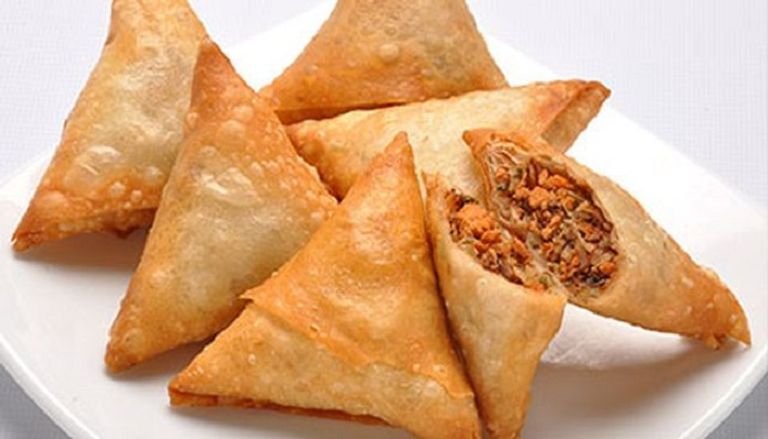 السمبوسة باللحمة المفرومة.. وصفة بسيطة بطعم لا يُنسى
