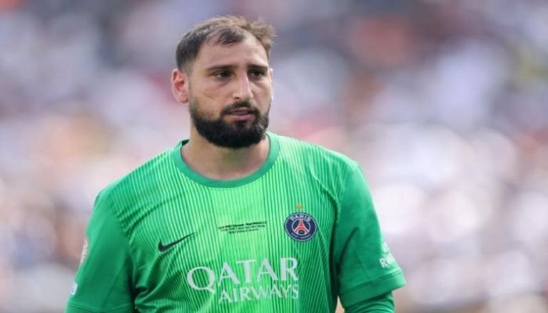 دوناروما يوافق على الشروط الشخصية مع مانشستر سيتي.. والصفقة بانتظار رحيل إيدرسون