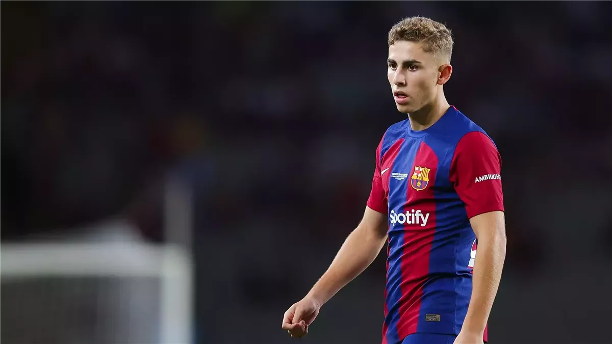 تشيلسي، فيرمين لوبيز، برشلونة، انتقالات صيفية، خط وسط هجومي، الدوري الإسباني، الدوري الإنجليزي، صفقات كرة القدم، لاعب إسباني، تعزيز الفريق