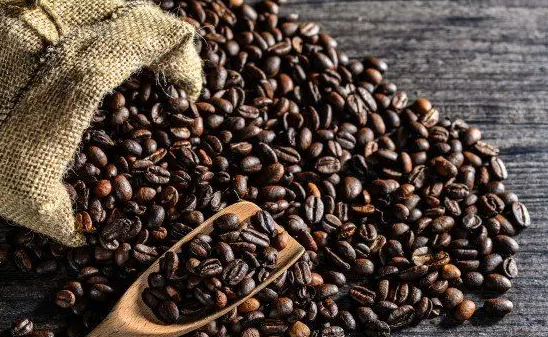 رسوم ترامب الجمركية تهدد تجارة البن البرازيلى