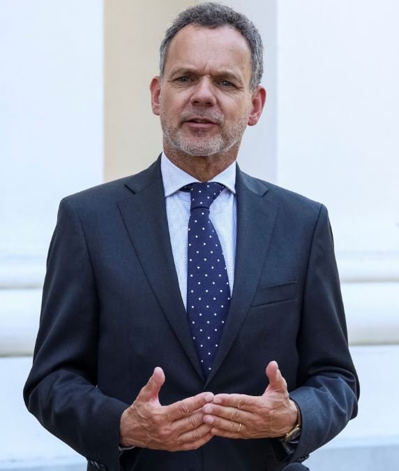 وزير خارجية هولندا كاسبار فيلدكامب