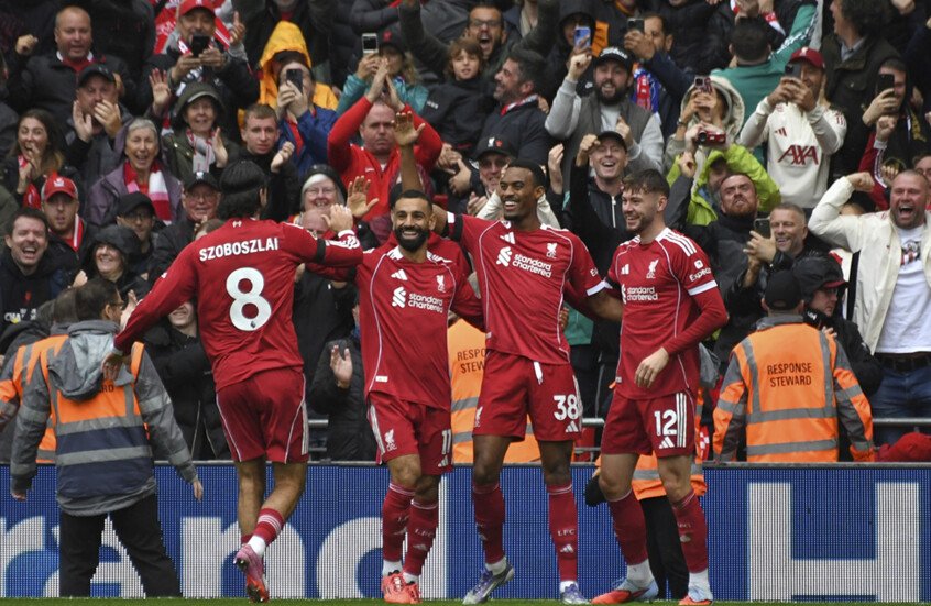 سلوت يعلن غياب محمد صلاح عن مواجهة ليفربول و ساوثهامبتون القادمة