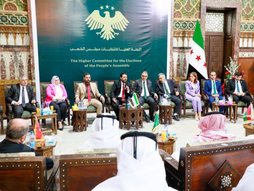اللجنة العليا للانتخابات في سوريا تُعلن القوائم الأولية للهيئات الناخبة لعام 2025