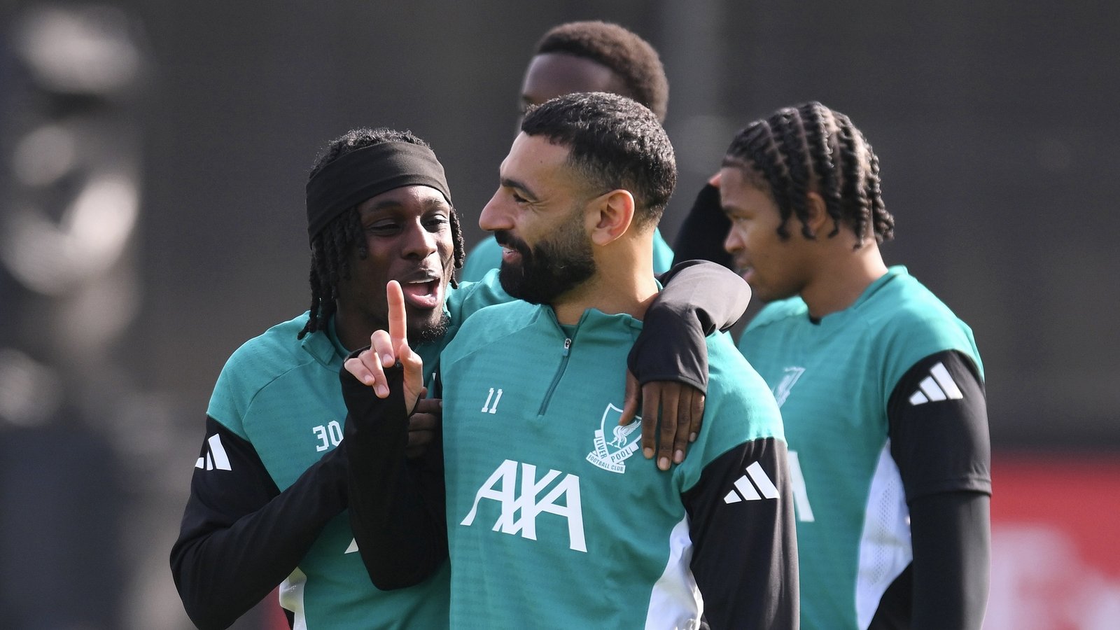 ليفربول يبدأ عصر ما بعد محمد صلاح .. والنجم المصري يواجه أسوأ بداية في مسيرته مع الريدز