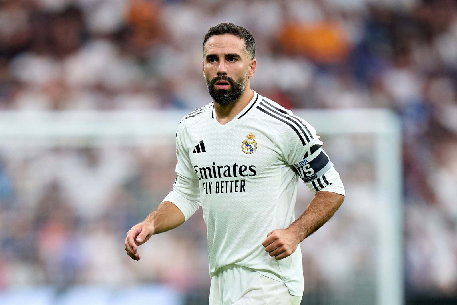 إصابة جديدة تهدد موسم كارفاخال... قائد ريال مدريد يخضع لجراحة بالمنظار في الركبة اليمنى