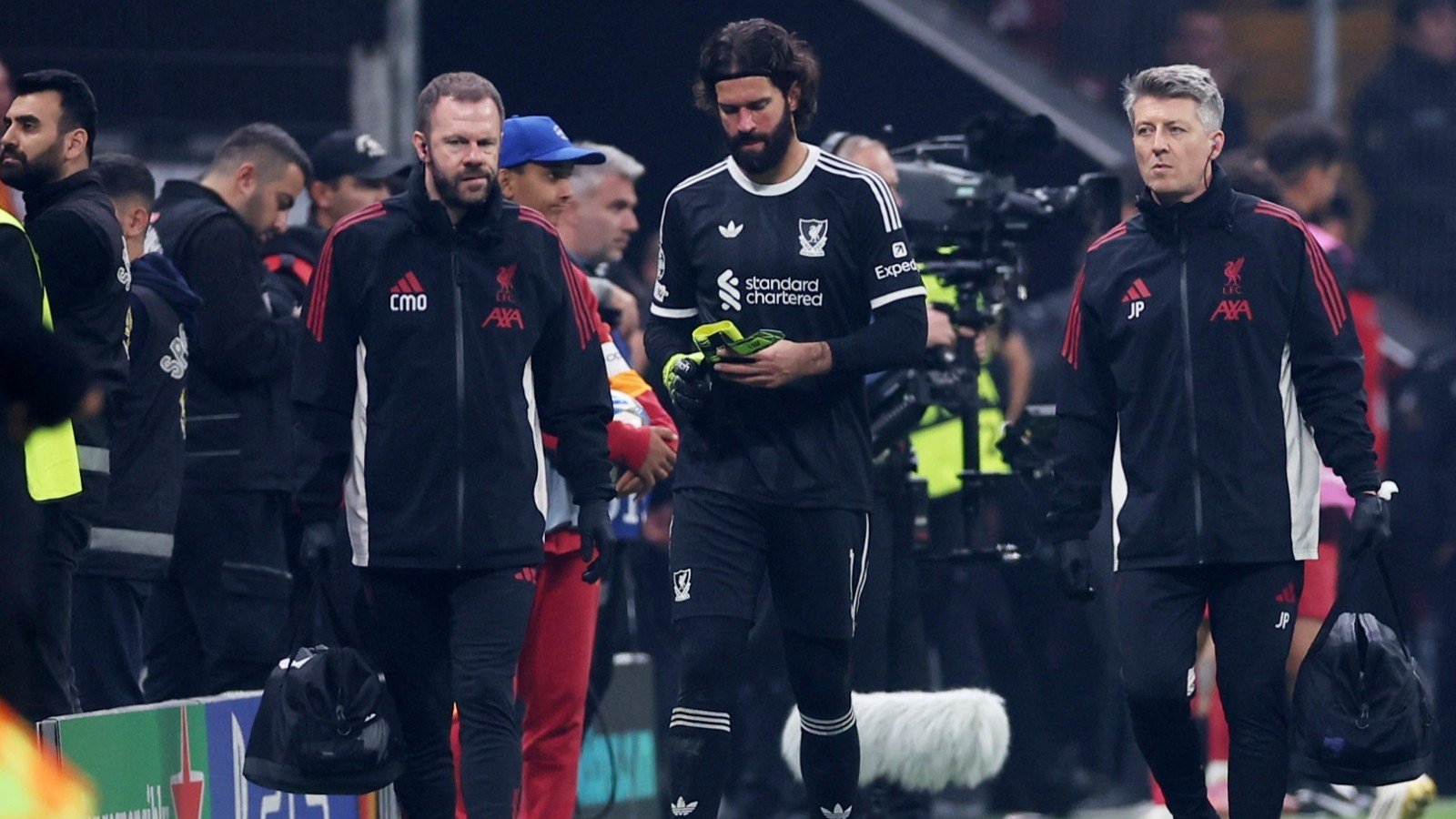بعد سقوطه في تركيا .. ليفربول يتلقى ضربة قوية قبل مواجهة تشيلسي في الدوري