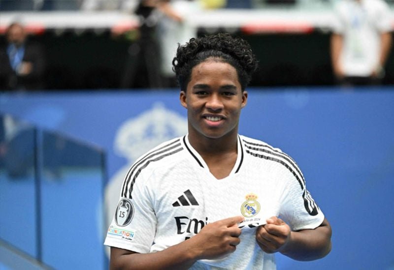 إشبيلية يدخل بقوة سباق التعاقد مع البرازيلي إندريك من ريال مدريد