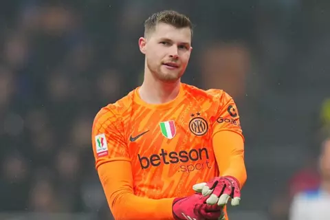 حارس إنتر ميلان يتسبب في مقتل رجل مسن بسيارته