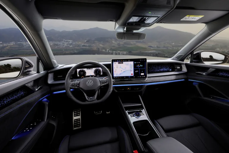 تعرف على موعد وصول فولكس فاجن تايرون إلى مصر رسميًا... سيارة SUV ألمانية بتقنيات مذهلة