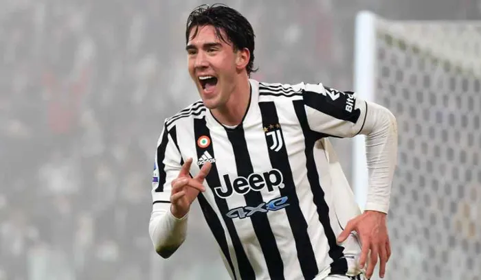 يوفنتوس يحدد السعر النهائي لبيع فلاهوفيتش في يناير