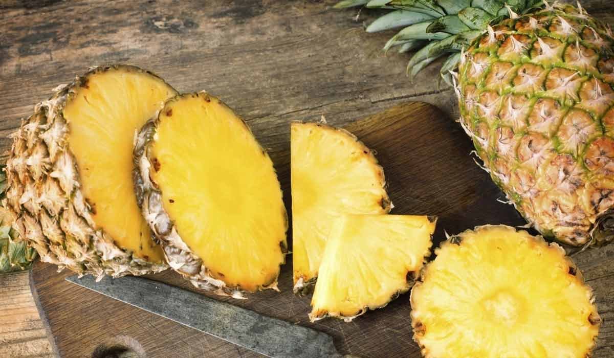 الانتفاخ اليومي يُزعج الملايين.. وهذه الأطعمة تُخففه بفعالية