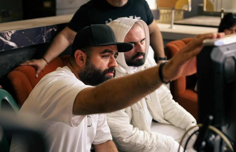 المخرج هشام الرشيدي: فيلم “أوسكار” يحقق نجاحًا يفوق التوقعات رغم تحديات الخيال العلمي المصري المخرج هشام الرشيدي: فيلم "أوسكار" يحقق نجاحًا يفوق التوقعات رغم تحديات الخيال العلمي المصري