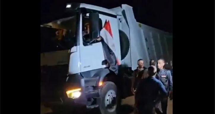 فريق مصري يدخل غزة للبحث عن جثث الرهائن