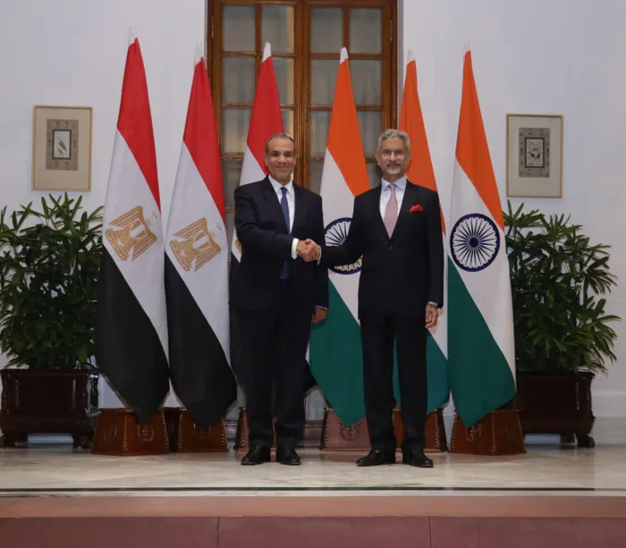 القاهرة ونيودلهي تبحثان آليات تعميق الشراكة الاقتصادية والتجارية