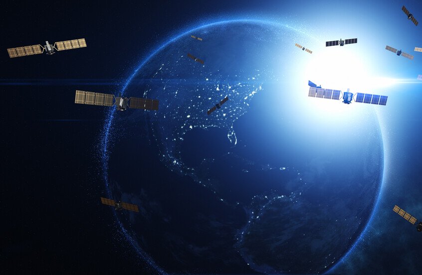 إيلون ماسك يصدم العالم بخطة لـ"تعتيم الشمس" | مشروع فضائي لإنقاذ المناخ أم تهديد لكوكب الأرض؟