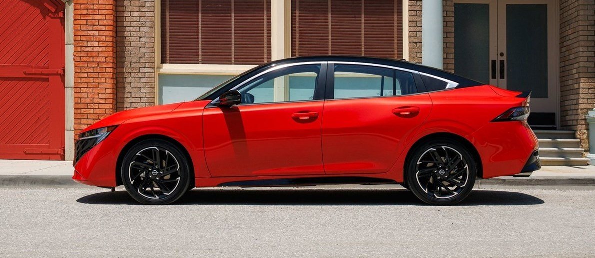 نيسان تفاجئ السوق الأمريكي: تحديثات شاملة لـ"سنترا 2026" بتصميم أكثر شراسة وشاشات رقمية عملاقة