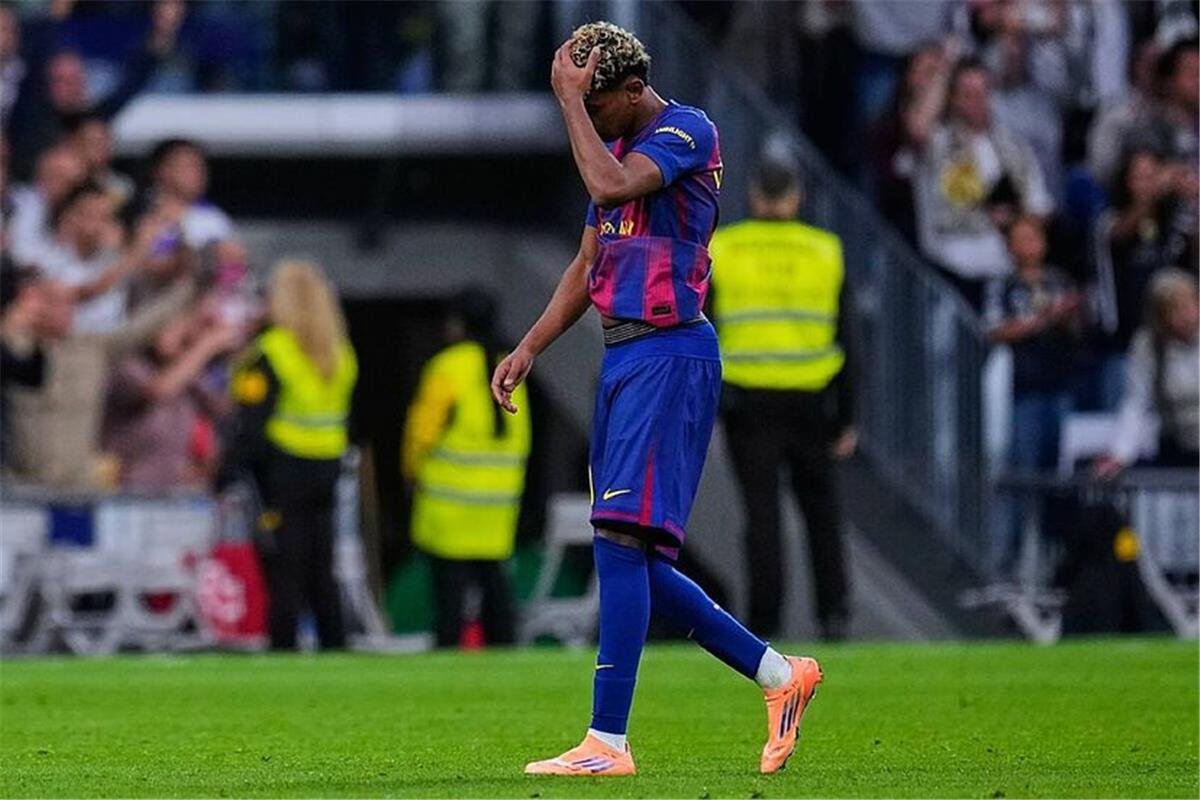  إصابة مزمنة تهدد مستقبل لامين يامال في كرة القدم