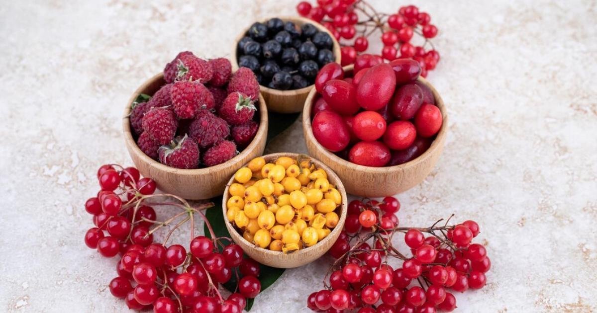 7 أطعمة ومشروبات تساهم في تحسين صحة قلبك