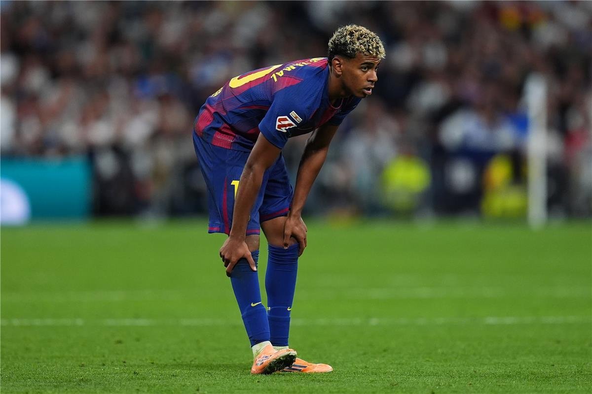  إصابة مزمنة تهدد مستقبل لامين يامال في كرة القدم