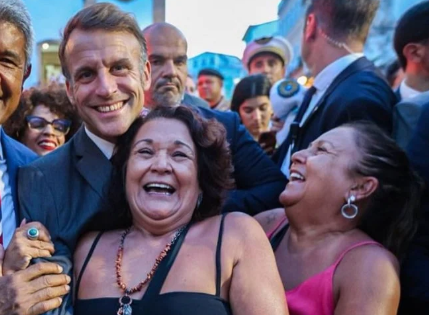 ماكرون يخطف الأضواء